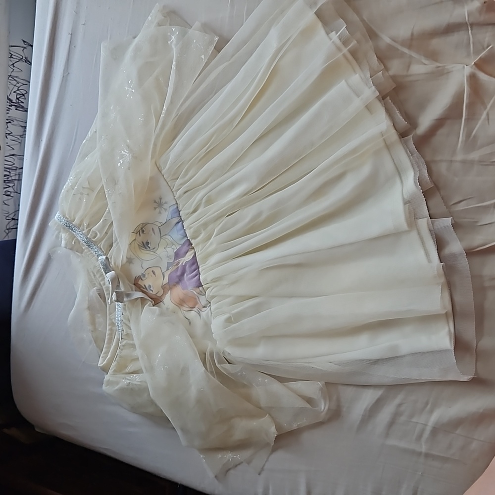🎉Frozen dress with cape (5/$10)